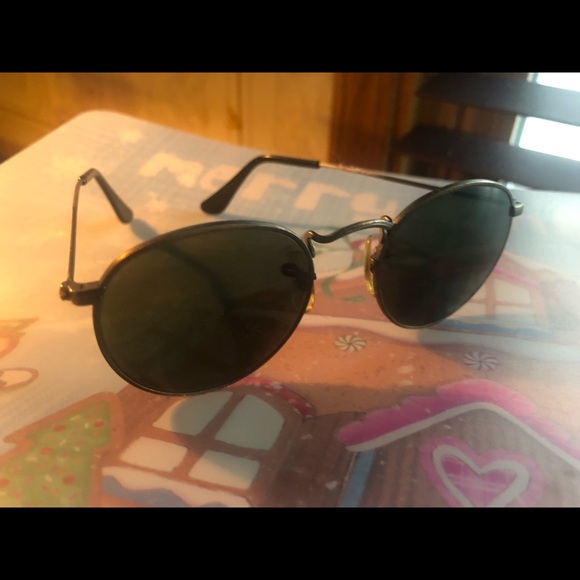 Retro ray ban sunglasses - Picture 3 of 3